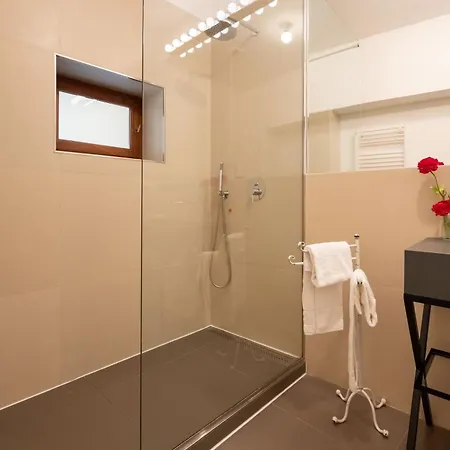 شقة Keys Of Italy -monalda Small-1br By Palazzo Strozzi فلورنس