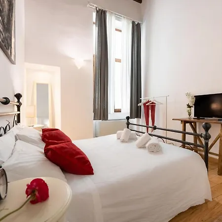 شقة Keys Of Italy -monalda Small-1br By Palazzo Strozzi فلورنس